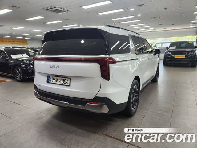 Kia Carnival, 2024