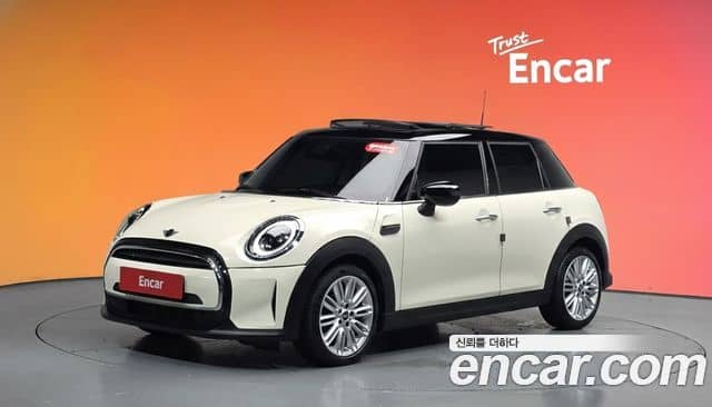 Mini Cooper, 2021