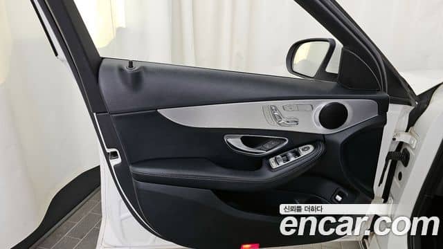 Mercedes-Benz C-Class, 2018
