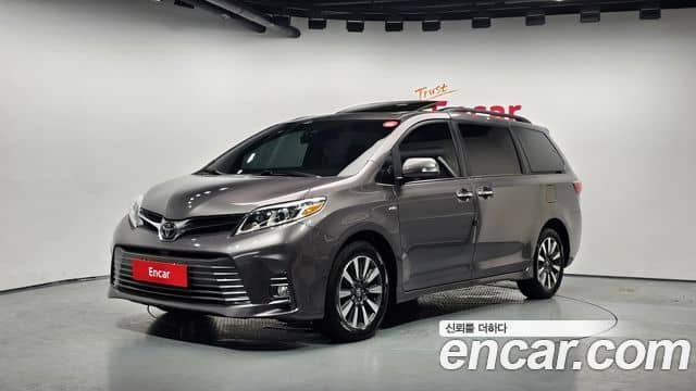 Toyota Sienna, 2018