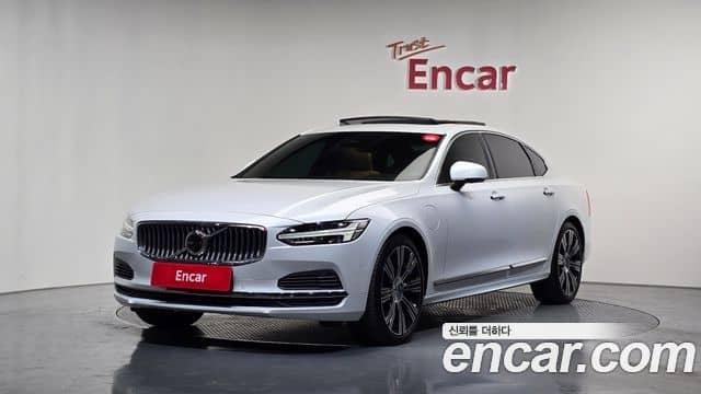 Volvo S90, 2022