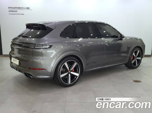 Porsche Cayenne, 2025