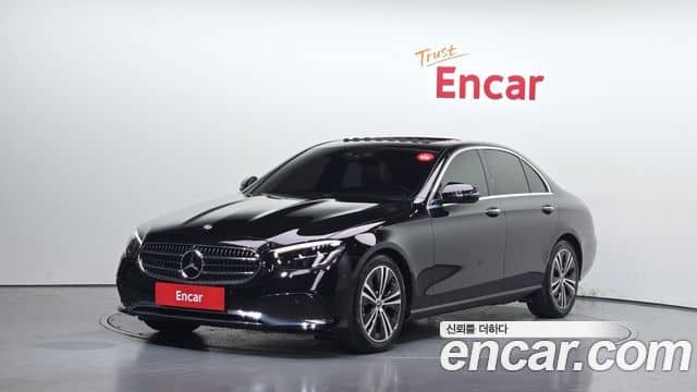Mercedes-Benz E-Class, 2022