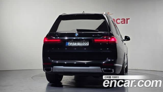 BMW X7, 2021