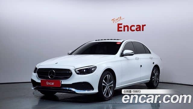 Mercedes-Benz E-Class, 2022