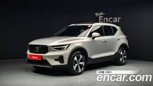Volvo XC40, 2023