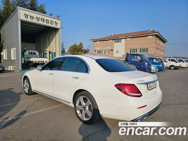 Mercedes-Benz E-Class, 2018