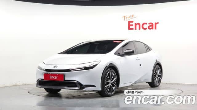 Toyota Prius, 2025