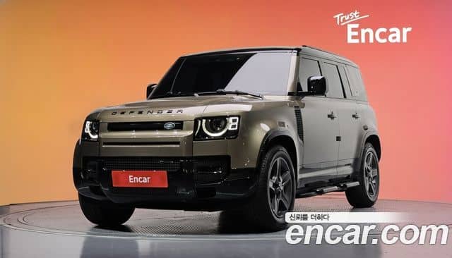 Land Rover Defender, 2023
