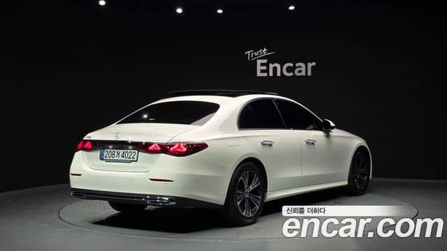 Mercedes-Benz E-Class, 2025