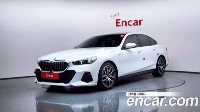 BMW 5 Series, 2025