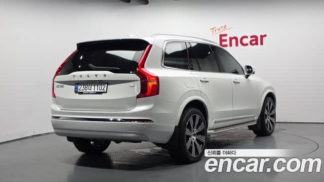 Volvo XC90, 2022