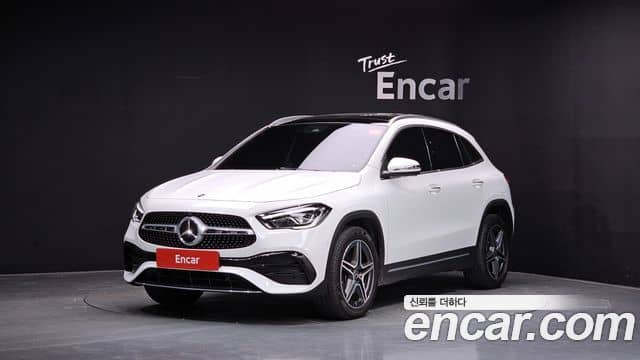 Mercedes-Benz GLA-Class, 2020
