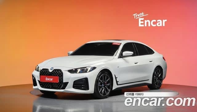 BMW 4 Series, 2025