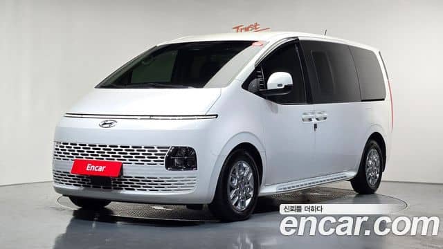 Hyundai Staria, 2022