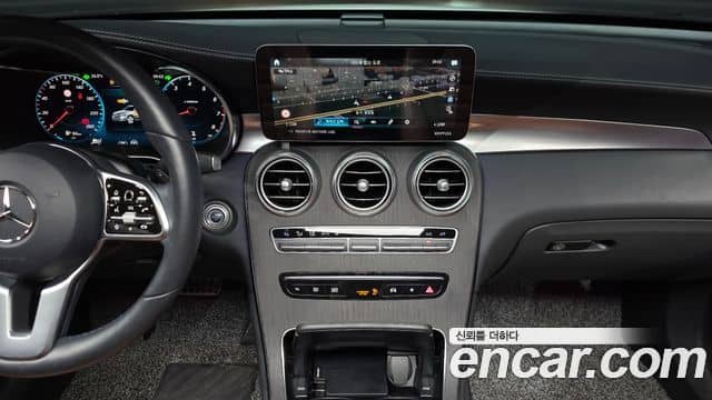 Mercedes-Benz GLC-Class, 2022