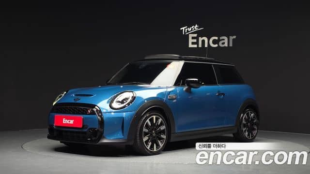 Mini Cooper S, 2022