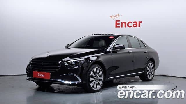 Mercedes-Benz E-Class, 2023