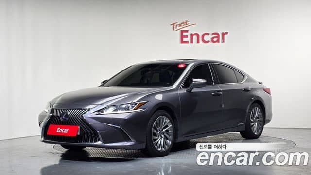 Lexus ES300h, 2019