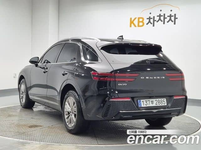 Genesis GV70, 2021