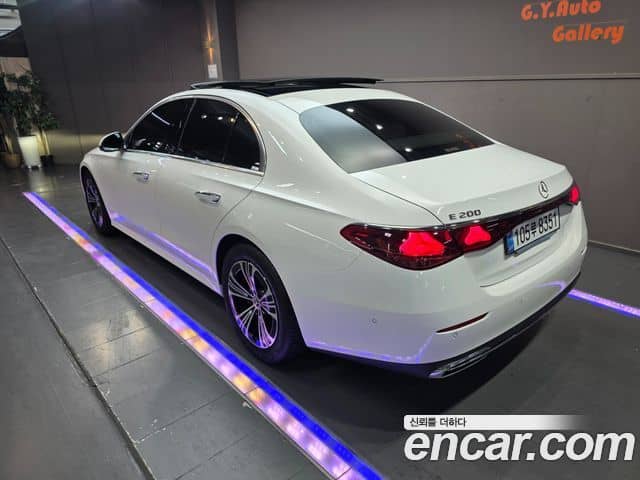 Mercedes-Benz E-Class, 2025