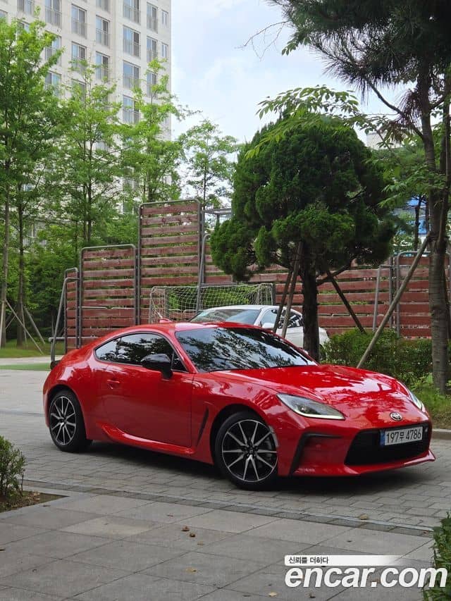Toyota GR86, 2025