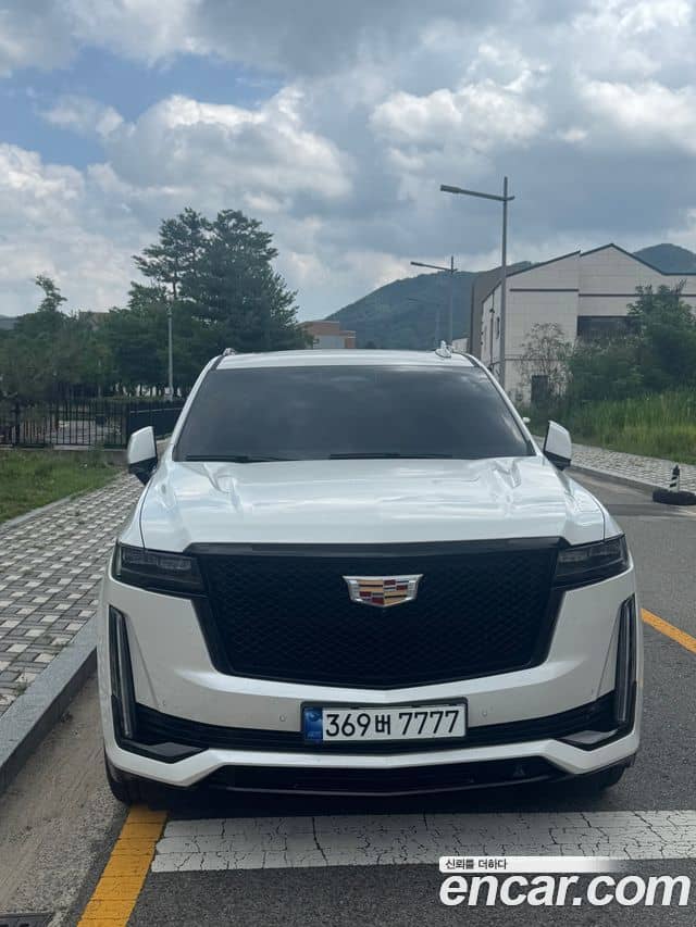 Cadillac Escalade, 2023