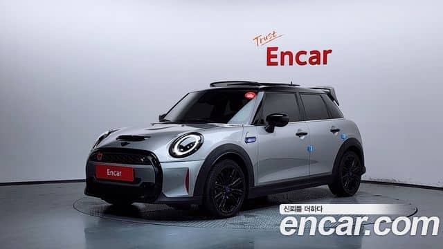 Mini Cooper S, 2024
