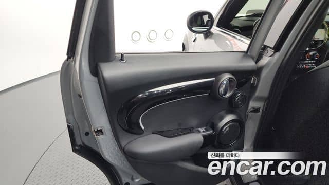 Mini Cooper S, 2024