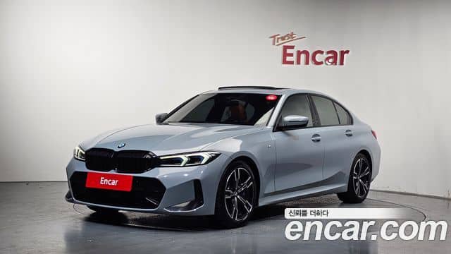 BMW 3 Series, 2023