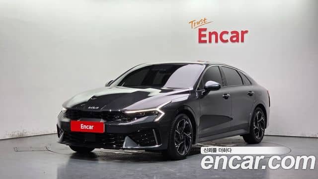 Kia K5, 2025