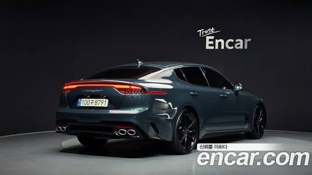 Kia Stinger, 2022