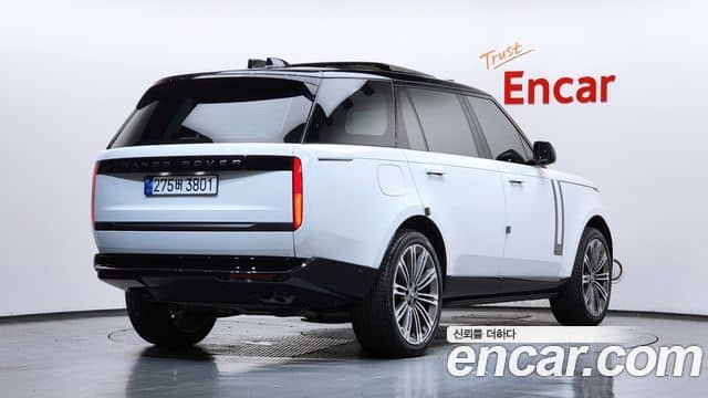 Land Rover Range Rover, 2025