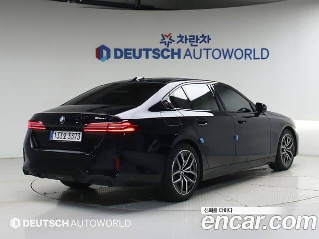 BMW 5 Series, 2025