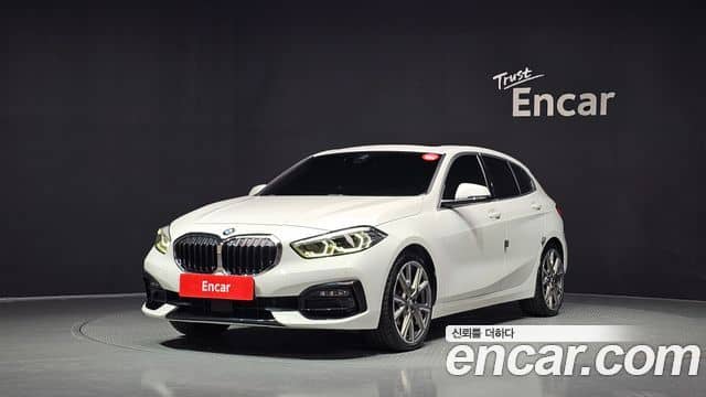 BMW 1 Series, 2021