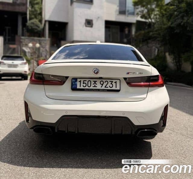 BMW 3 Series, 2023