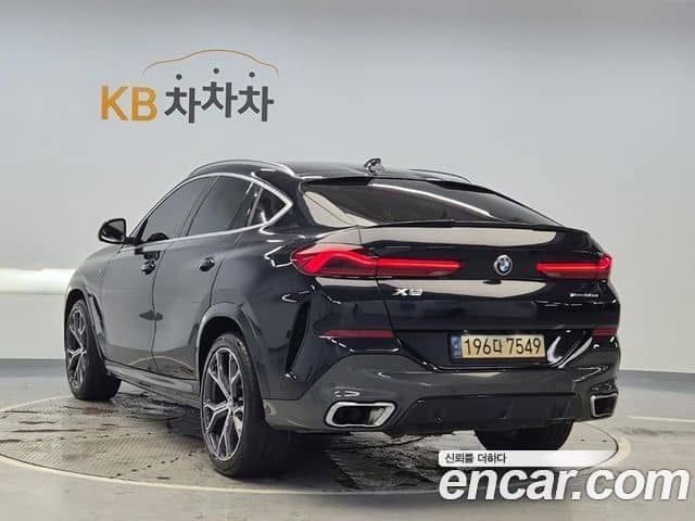 BMW X6, 2021