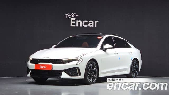 Kia K5, 2025