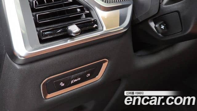 BMW X7, 2025