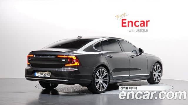 Volvo S90, 2021