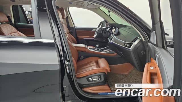 BMW X7, 2021