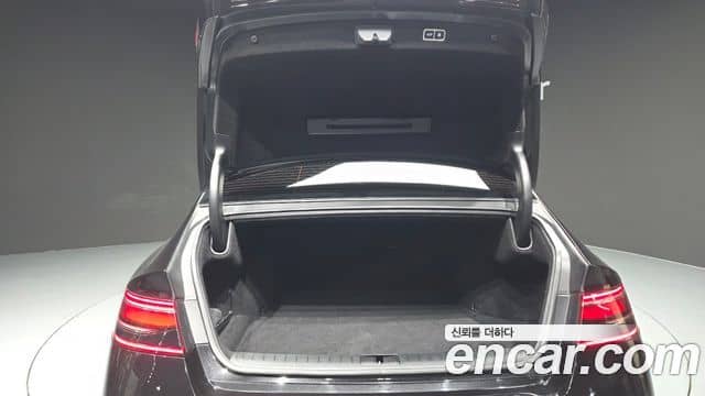 Genesis G90, 2022