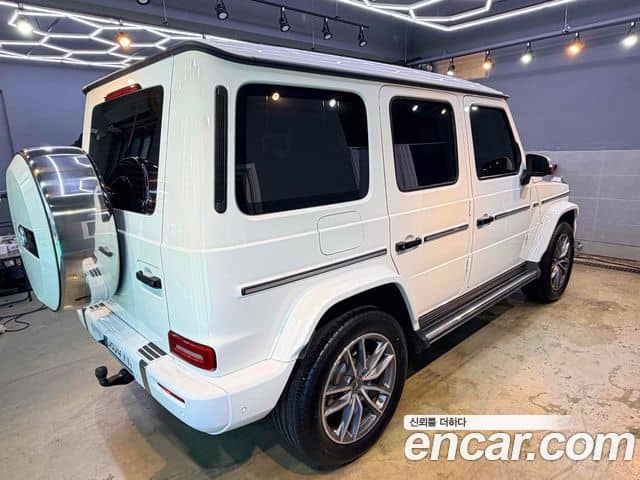 Mercedes-Benz G-Class, 2025