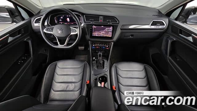 Volkswagen Tiguan, 2022