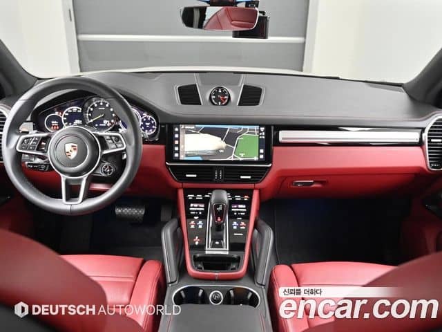 Porsche Cayenne, 2023
