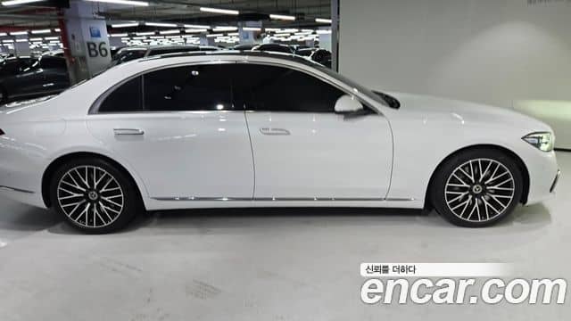 Mercedes-Benz S-Class, 2025