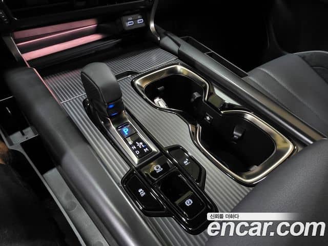 Lexus RX500h, 2025