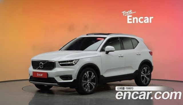 Volvo XC40, 2022