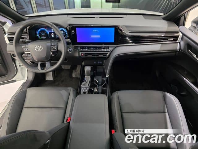 Toyota Camry, 2025