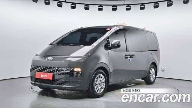 Hyundai Staria, 2025